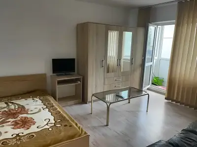 garsoniera de inchiriat Sector 1 Bucuresti dormitor cu pat